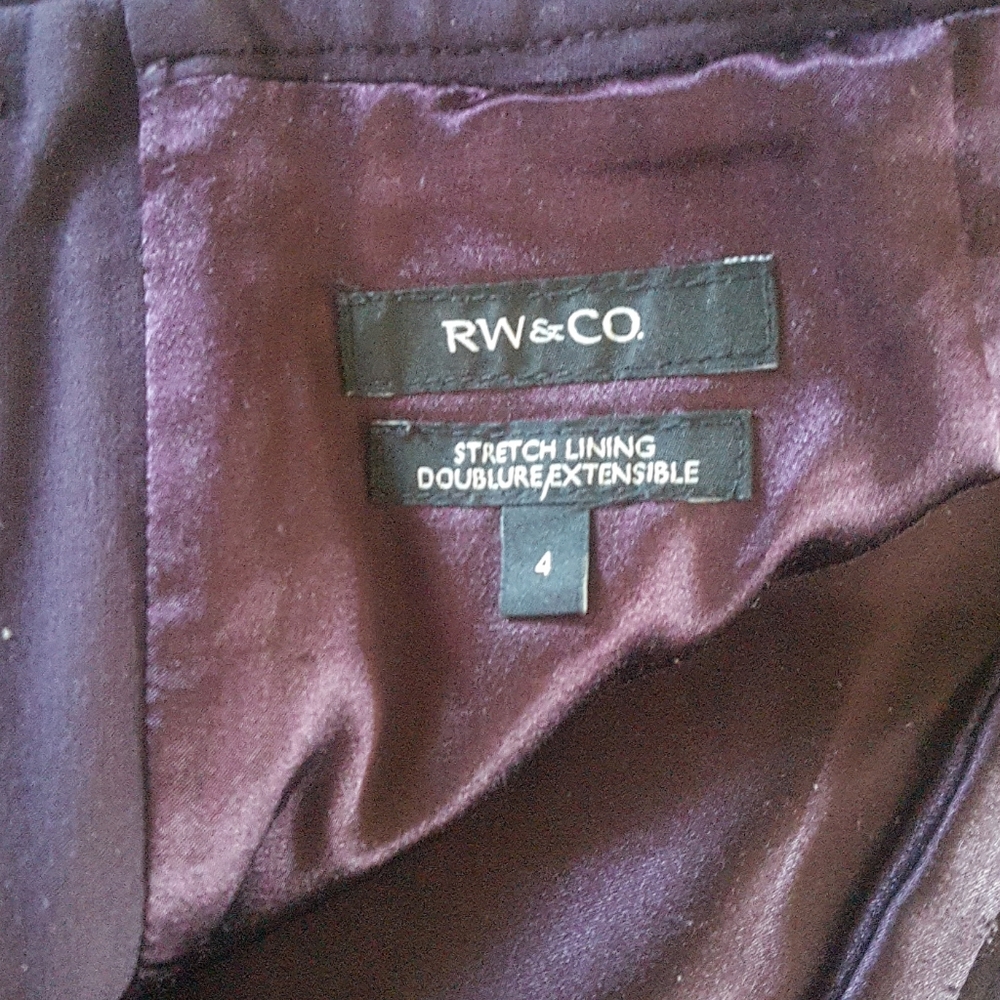 Skirt - Picture 4 of 4